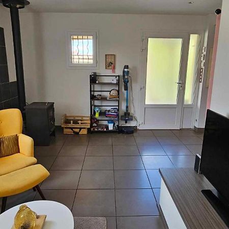 Appartement Dans Notre Maison Domessin 外观 照片
