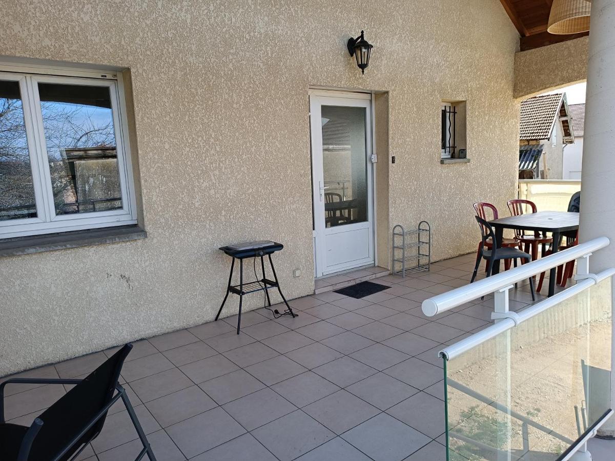 Appartement Dans Notre Maison Domessin 外观 照片